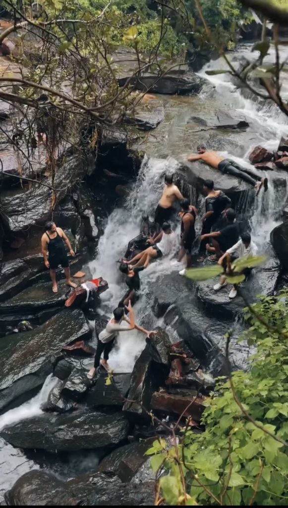 Narsinghgarh Waterfalls